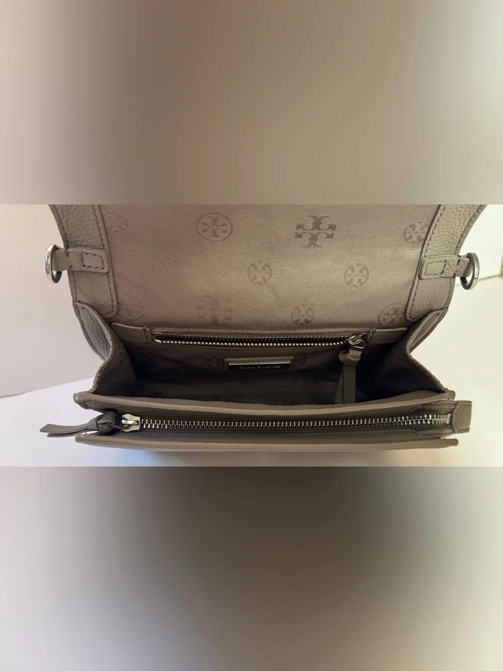 Tory Burch Pebbled Leather Crossbody in Light Taupe
